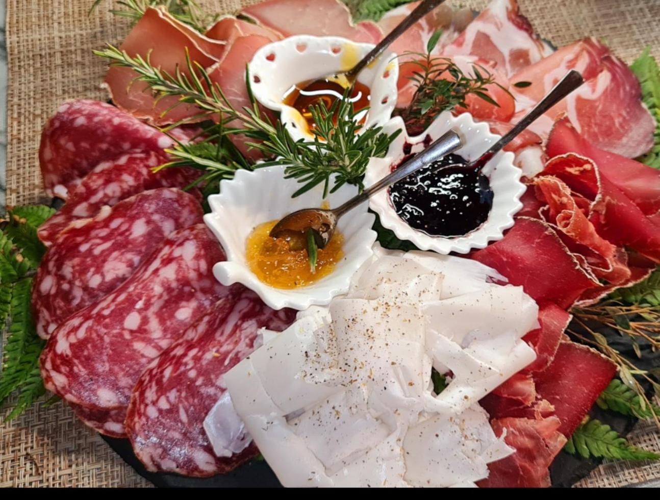 Suite Caravaggio Albavilla 外观 照片